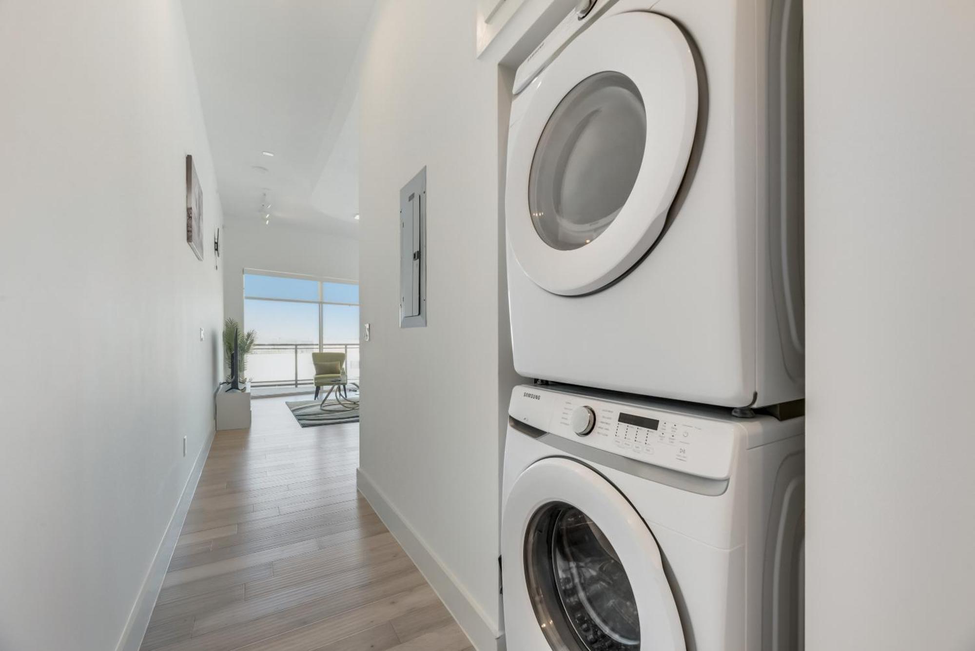 Contemporary 2Br I Gym I Parking I Workspace ダラス エクステリア 写真