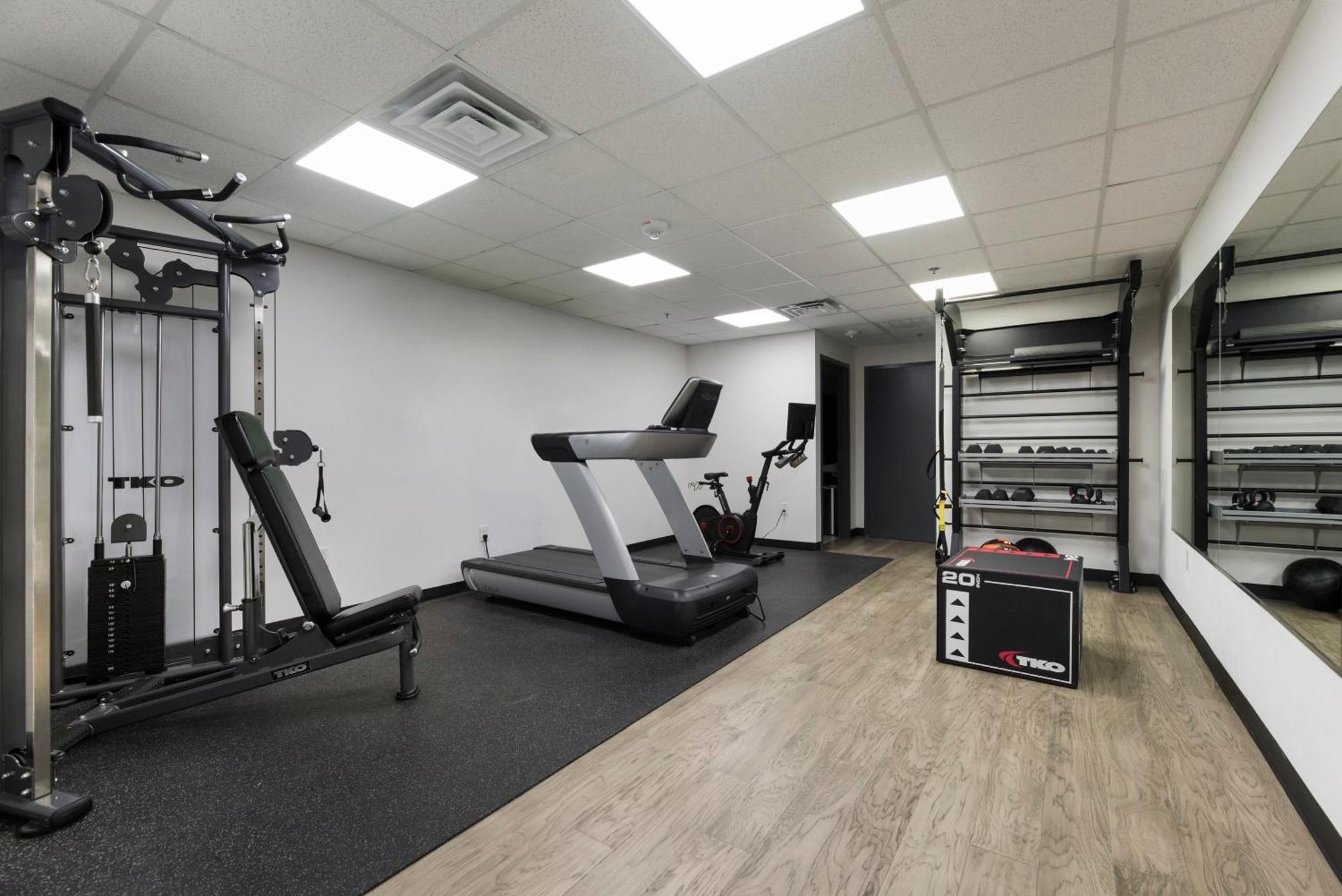 Contemporary 2Br I Gym I Parking I Workspace ダラス エクステリア 写真